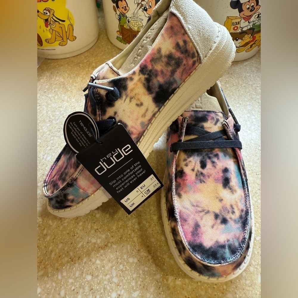 Hey Dude Women's Sz 6 Tie-Dye Casual Shoes BRAND NEW with Tags